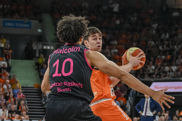 这场比赛的 这场比赛的