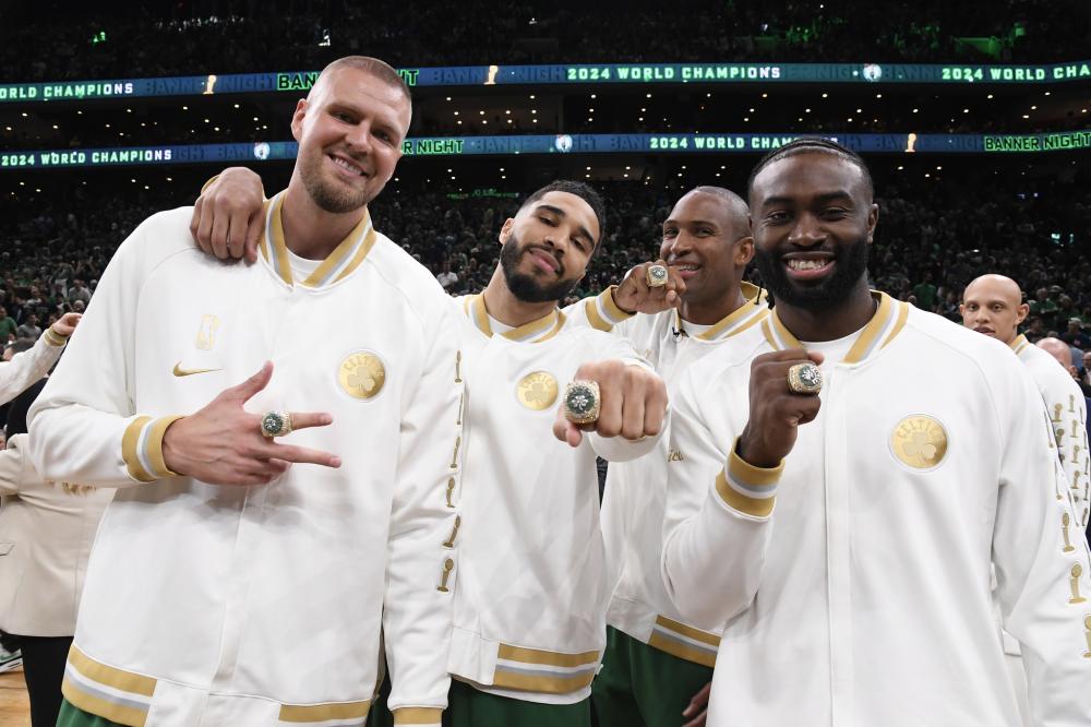 已向李盈莹 已向李盈莹