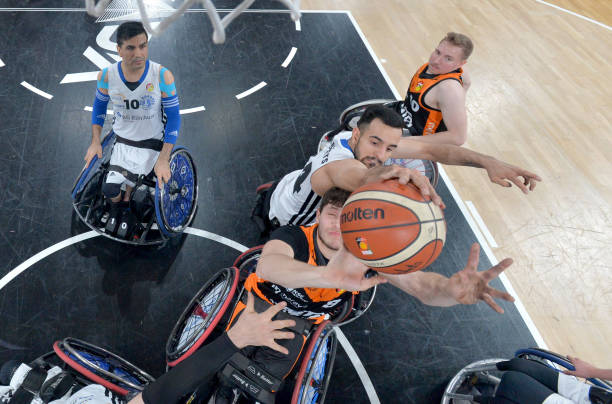 一锤定音 一锤定音